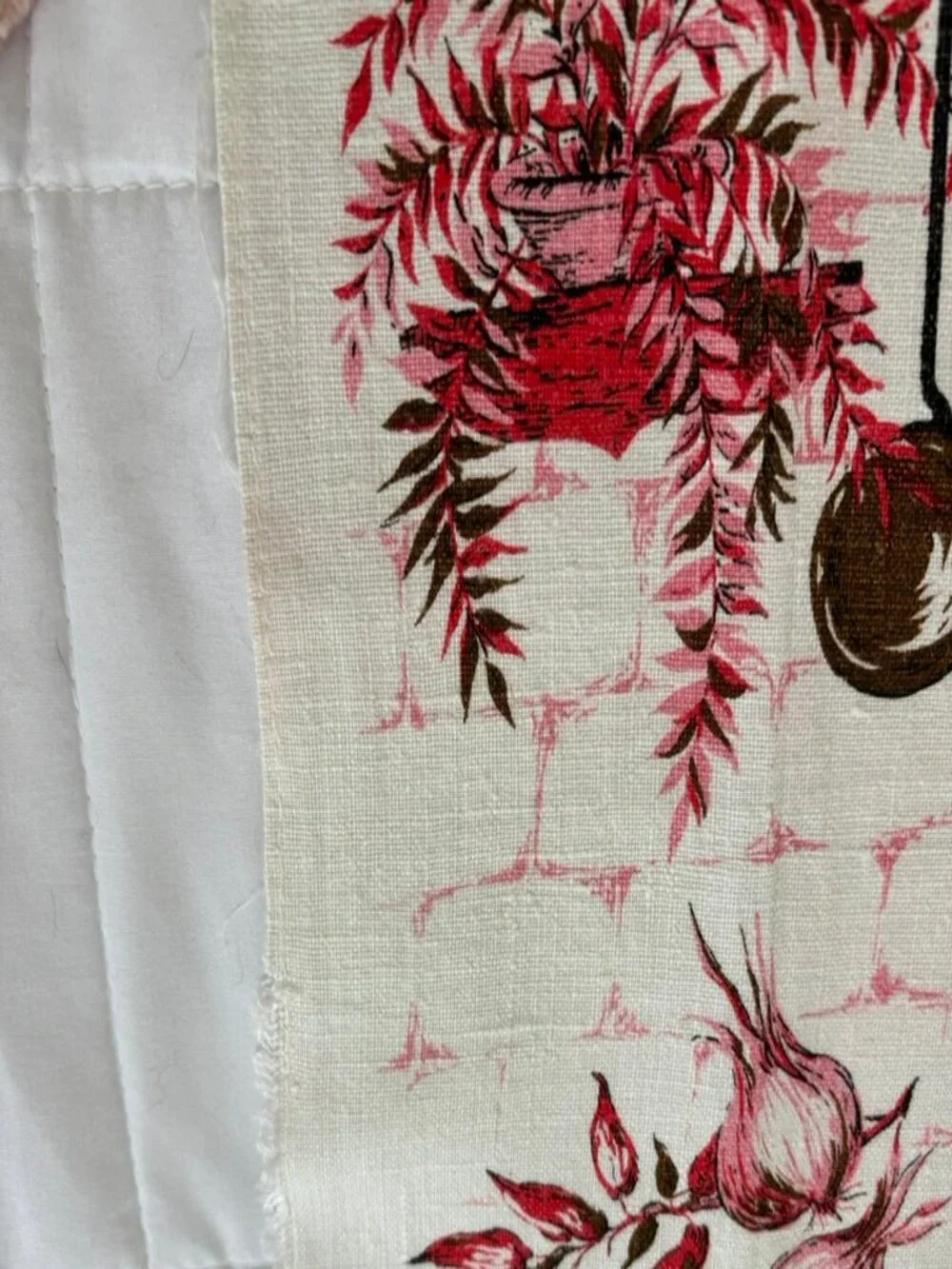 Vintage linen tea towel red brown design with kitchen utensils